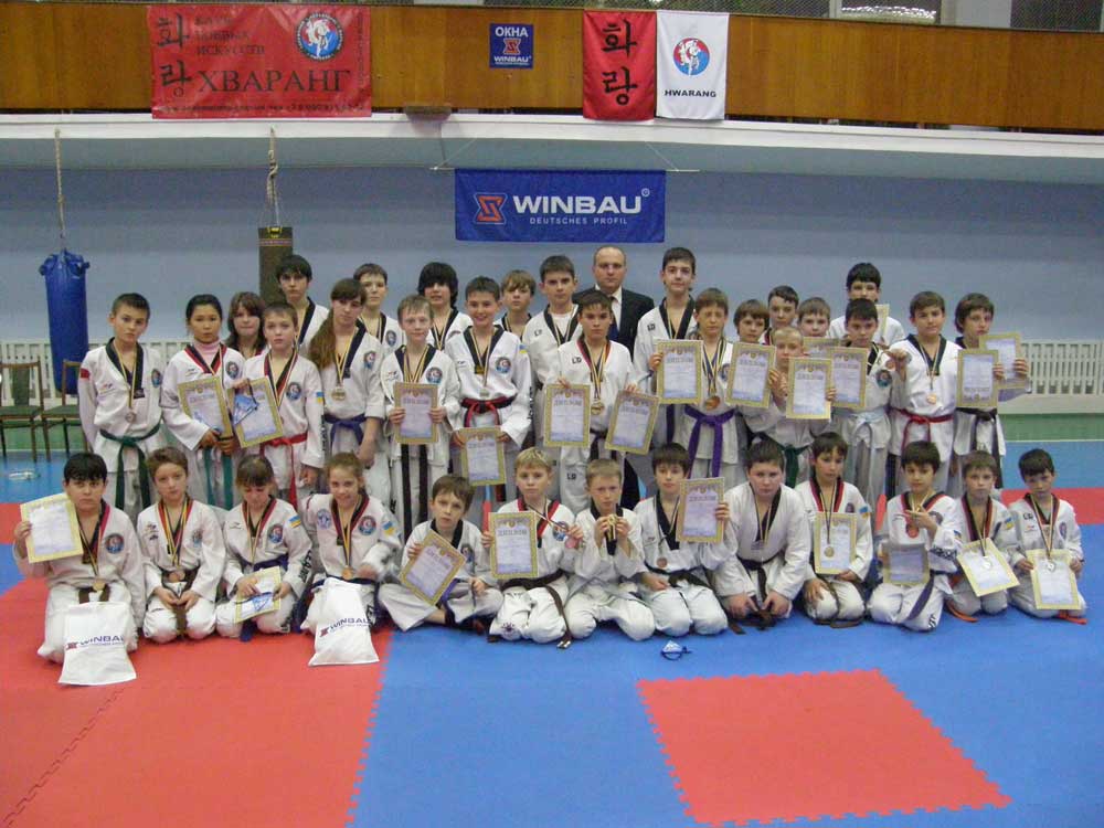 победители Чемпионата по тхеквондо клуба «Хваранг» tae kwon do