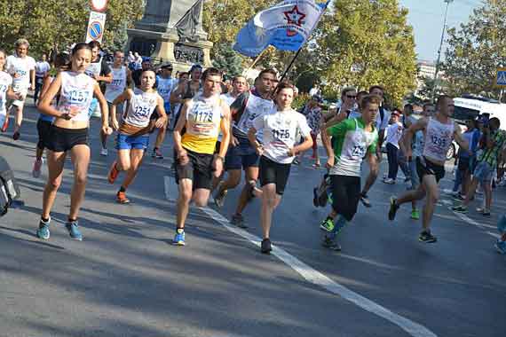 В Севастополе состоялся марафон «Кросс нации»