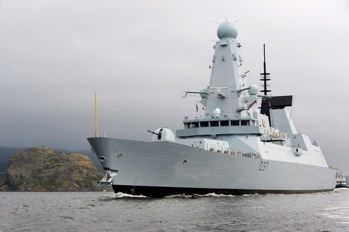 Эскадренный миноносец типа 45, HMS «Duncan», бортовой номер D37, в строю с 6 января 2014 года