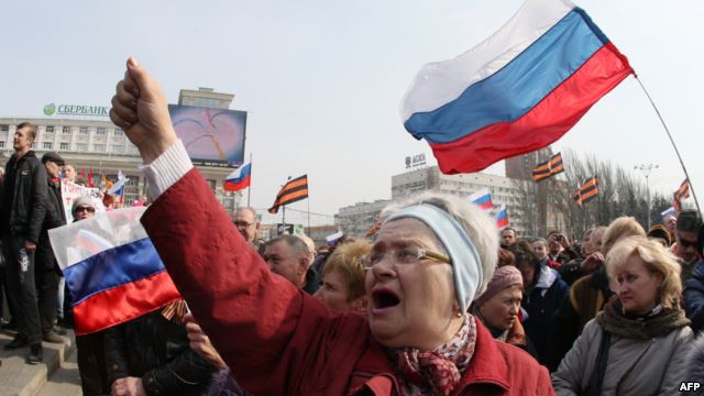 Пророссийский митинг в Донецке. Март 2014 года