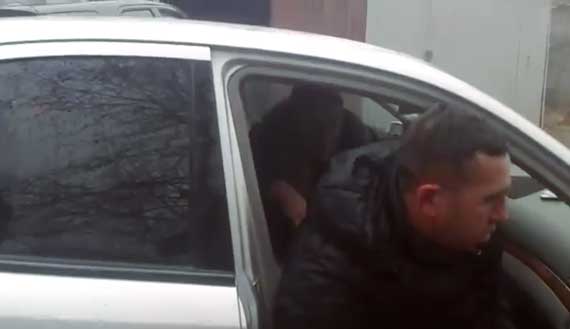 В Севастополе пьяный водитель «Мерседеса» сбил во дворе пешехода 