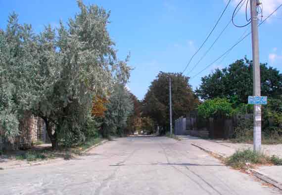 Дорога на ул. Катерная в Севастополе