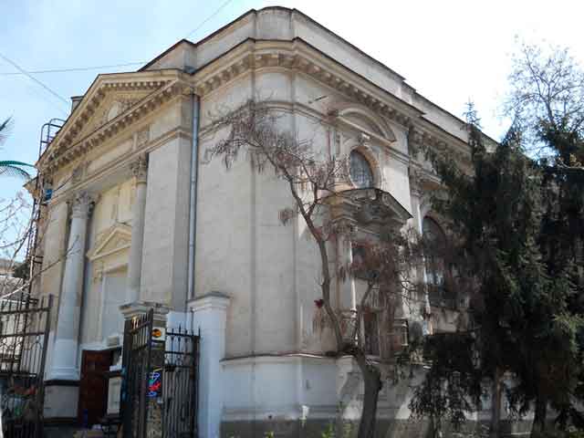 Здание бывшей кенасы Севастополя. Вид с северной стороны