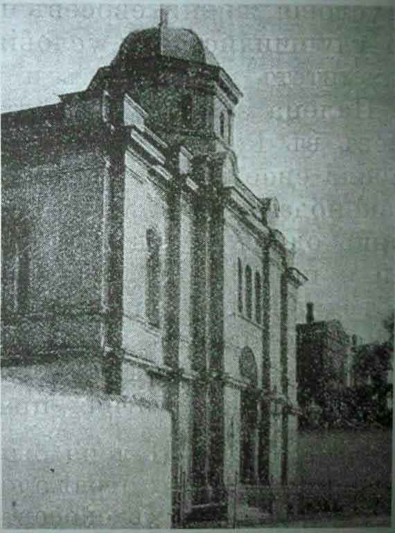  Главная хоральная синагога Севастополя вместимостью 600 человек