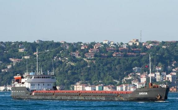 В Керченском проливе произошло небольшое столкновение двух судов. Грузовое ANDOR и рыболовецкое «Хорск»
