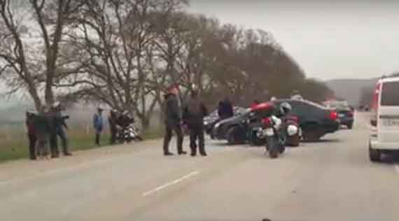 18 марта около 12 часов дня в районе выезда с Ялтинского кольца был сбит мотоциклист.