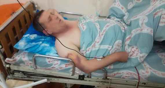 50-летний Олег Батищев лежит в симферопольской больнице имени Семашко.