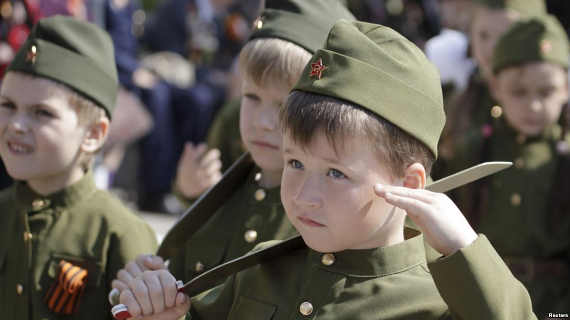 российские дети в военной форме