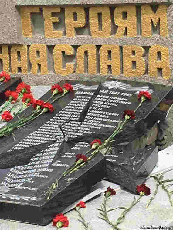 В Севастополе неизвестные разбили памятник погибшим на войне крымским татарам