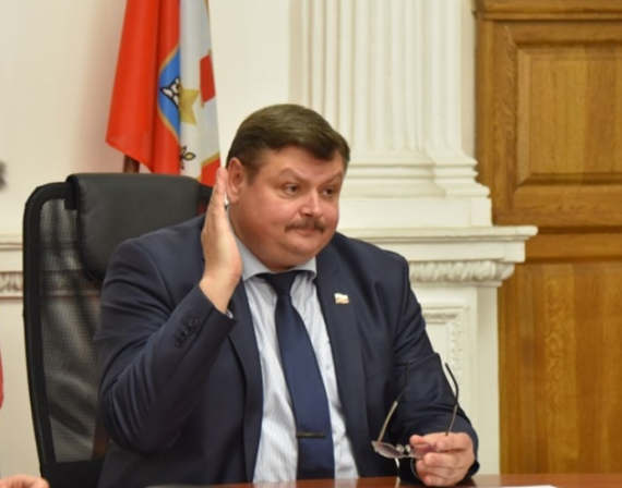 Председатель комитета по законодательству Сергей Колбин