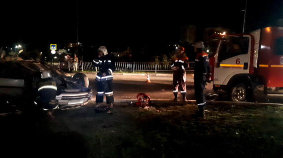 ДТП с перевернутой машиной случилось в Севастополе, пострадал человек