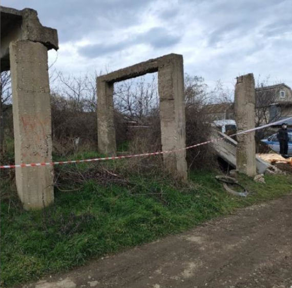 Подросток погиб при обрушении бетонной плиты в недострое под Севастополем