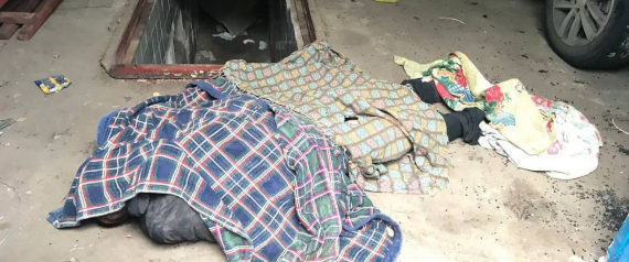 В Сумской области в Тростянце полицейские обнаружили в гараже тело мужчины, которого замучили войска России