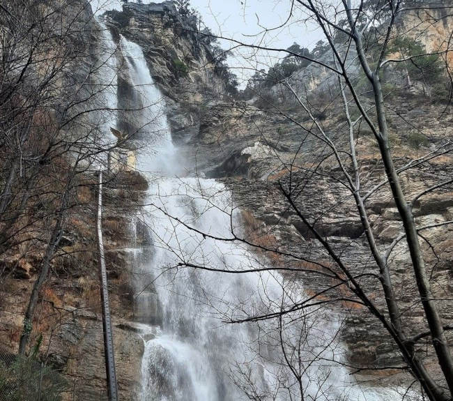 Крымский водопад Учан-Су