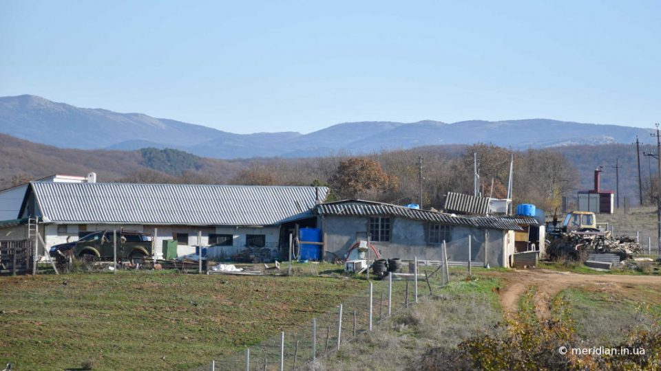 дом в крымском селе