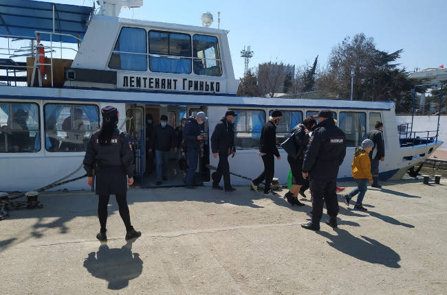 пассажиров севастопольских катеров штрафуют за отсутствие масок