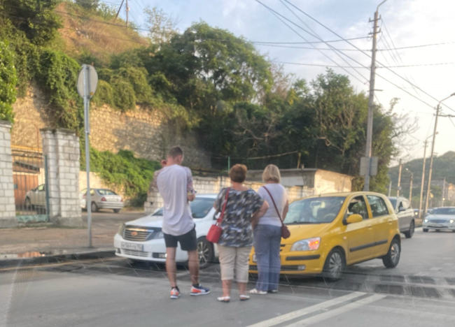 ДТП на дороге от автовокзала в сторону остановки «Памятник Матросу Кошке»