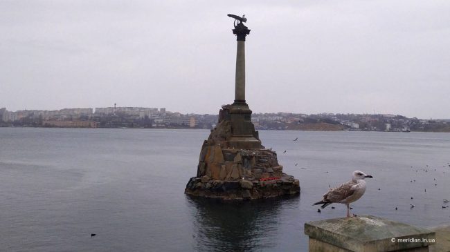 памятник Затопленным кораблям в Севастополе