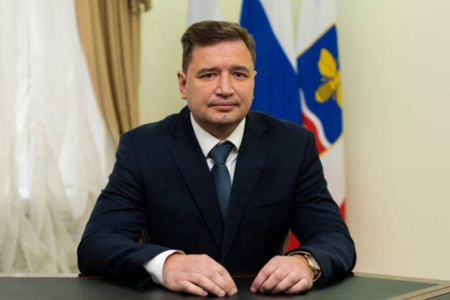 Возложить временное исполнение полномочий главы администрации Симферополя на Балахонова Максима Борисовича