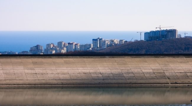 Ограничения подачи воды в Алуште