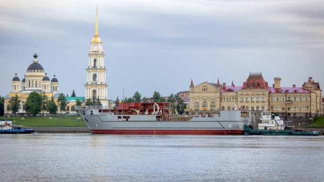 Морской транспорт вооружения «Геннадий Дмитриев»