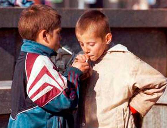 дети курят