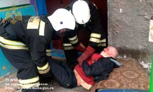 Севастопольские огнеборцы спасли на пожаре одного человека