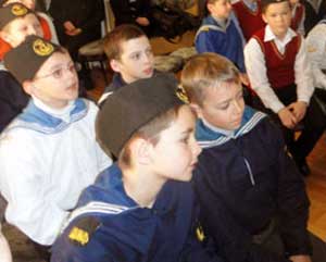 воспитанники Севастопольской детской морской детской флотилии имени адмирала Н.Г. Кузнецова