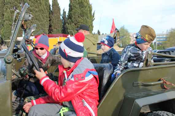 выставка ретротехники времён Великой Отечественной войны