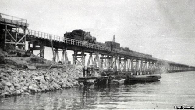 Мост через Керченский пролив 1944 года