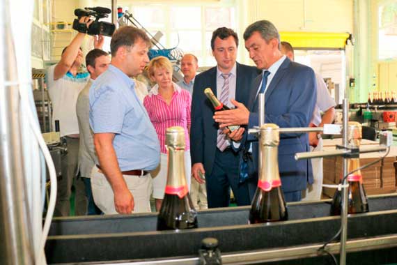 вино новой торговой марки – «Крымский бриз»