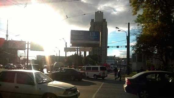 В Санкт-Петербурге прогремел взрыв, в результате которого пострадал как минимум один человек 
