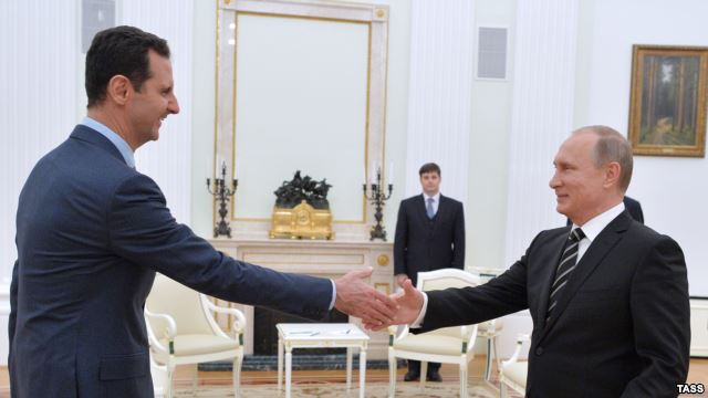 Президент России Владимир Путин заявляет, что Россия может предоставить убежище президенту Сирии Башару аль-Асаду в случае, если ему придется покинуть страну
