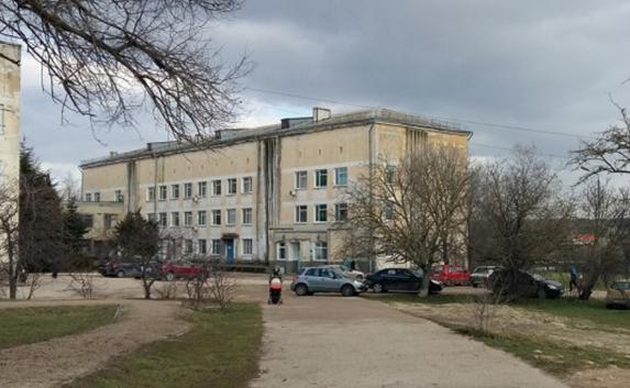 В Севастополе закрыли Инфекционно-боксированное отделение новорожденных и недоношенных. Отделение работало на базе городской больницы № 5 и являлось единственным подобным медучреждением в городе.