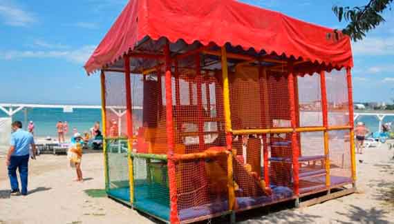 Развлекательные аттракционы в Севастополе на территории пляжей Парка Победы и Омеги не соответствуют требованиям ГОСТа