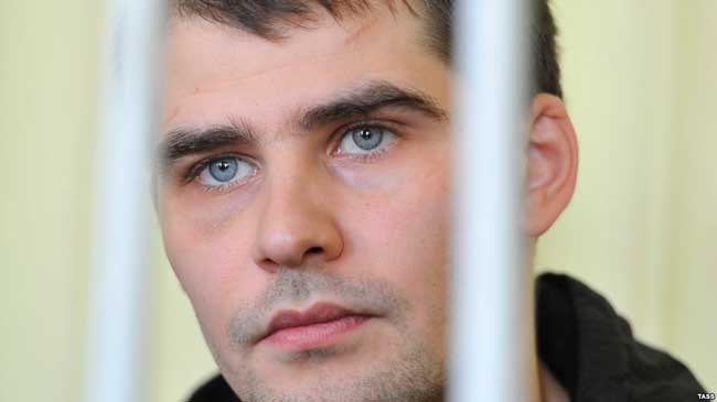 Осужденный в России крымский активист Евромайдана Александр Костенко