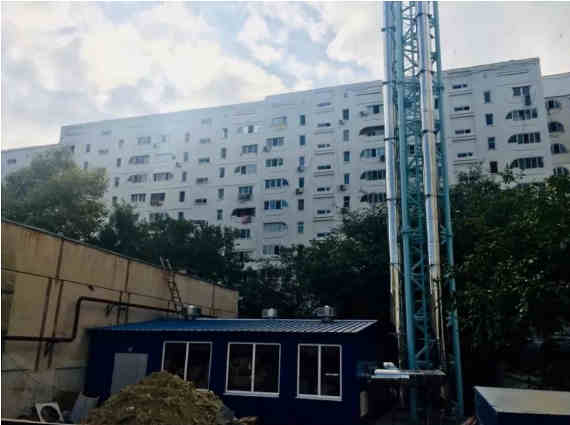 В Севастополе по ул. Молодых Строителей, 21а, проводятся работы по реконструкции центрального теплового пункта-51 с установкой блочно-модульной водогрейной котельной.