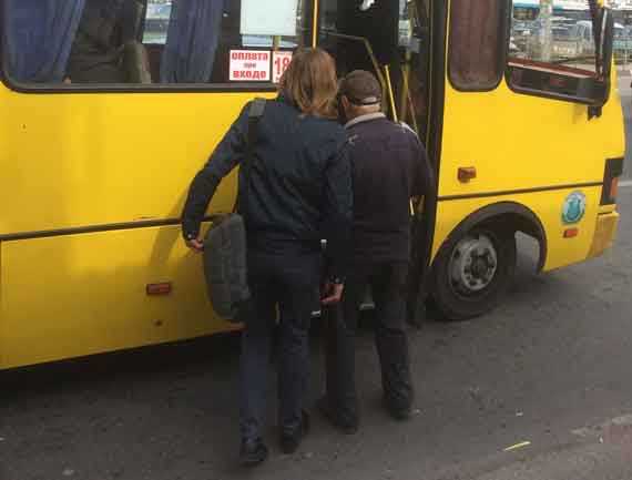 маршрутка, пассажирский автобус в Севастополе