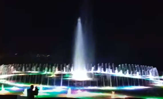 В севастопольском парке Победы испытывают новые фонтаны