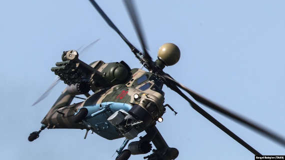 Ми-28Н «Ночной охотник» (по кодификации НАТО: Havoc – «Опустошитель») – советский и российский ударный вертолёт
