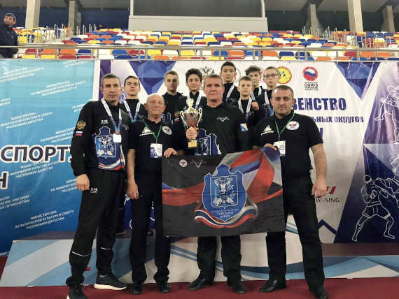 Команда Севастополя по тайскому боксу заняла третье место на первенстве и чемпионате Северо-Кавказского и Южного округов.