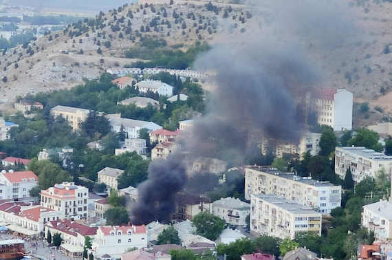 Пожар произошёл в районе набережной Балаклавы 