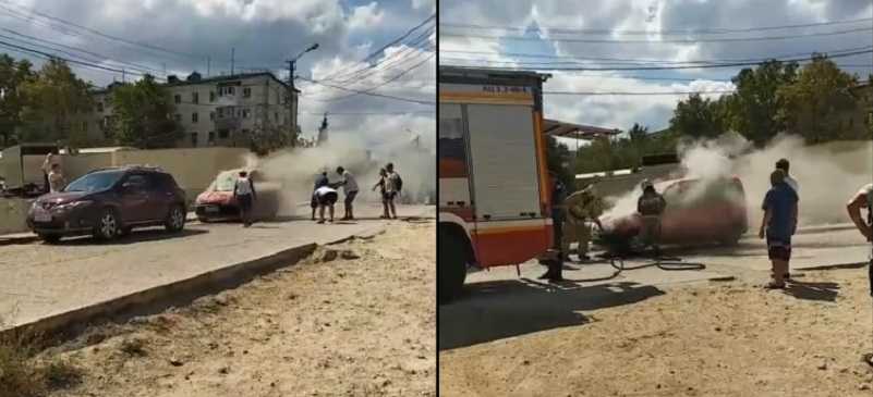 Возгорание легкового автомобиля произошло в воскресенье, 16 августа, у Воронцовского рынка в Севастополе