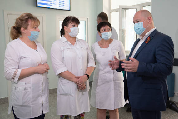 Михаил Развожаев после выборов надел маску