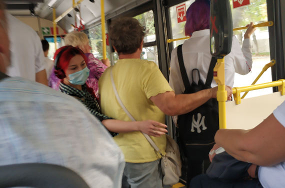 ношение масок в общественном транспорте