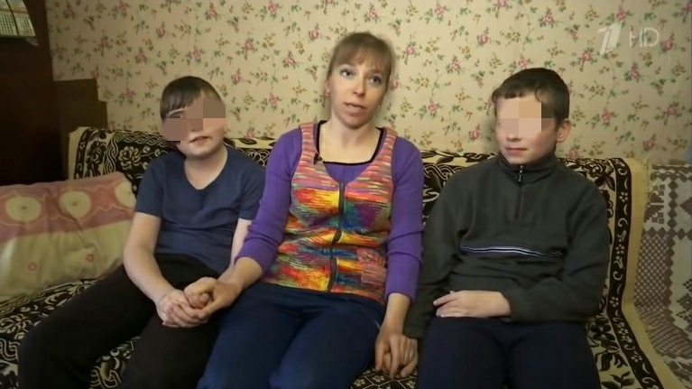 Наталья Прокаева с сыновьями