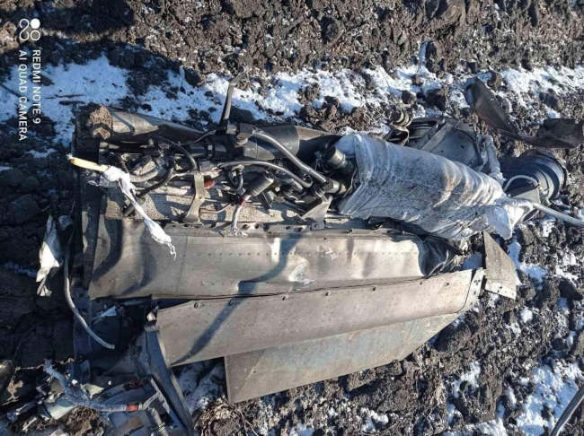 В 11,5 километрах от Винницкой области украинская ПВО сбила две ракеты. Обломки рухнули на поле