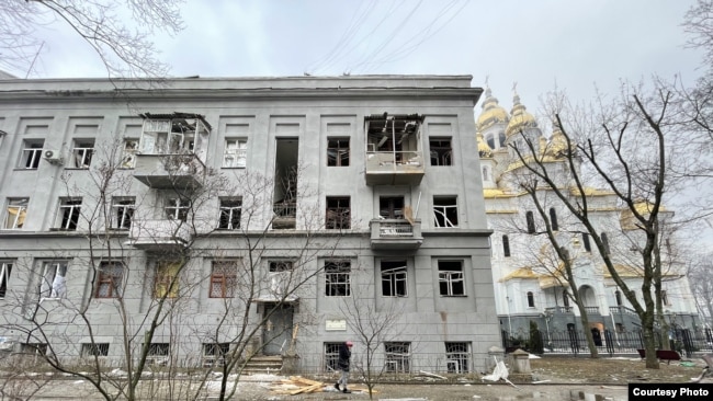 дом его родителей в Харькове, который обстреляли российские военные 1 марта 2022 года