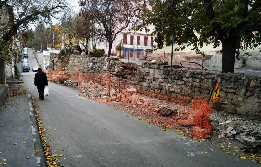 капитальный ремонт подпорной стены на улице Луначарского