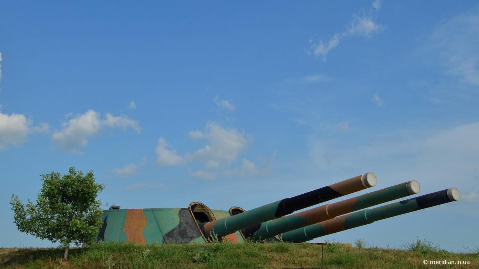 орудийная башня 30-й береговой батареи, расположенной в поселке Любимовка, Севастополь